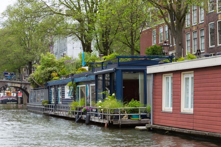 Hausboote in Amsterdam 