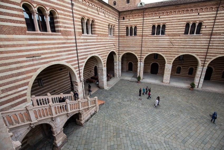 Palazzo dalla Ragione in Verona 